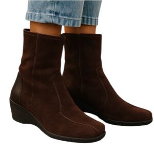 SANTANA Kylie Brown Square Toe Suede Wedge Boots Faux Fur Lined Y2K Neutral 6.5